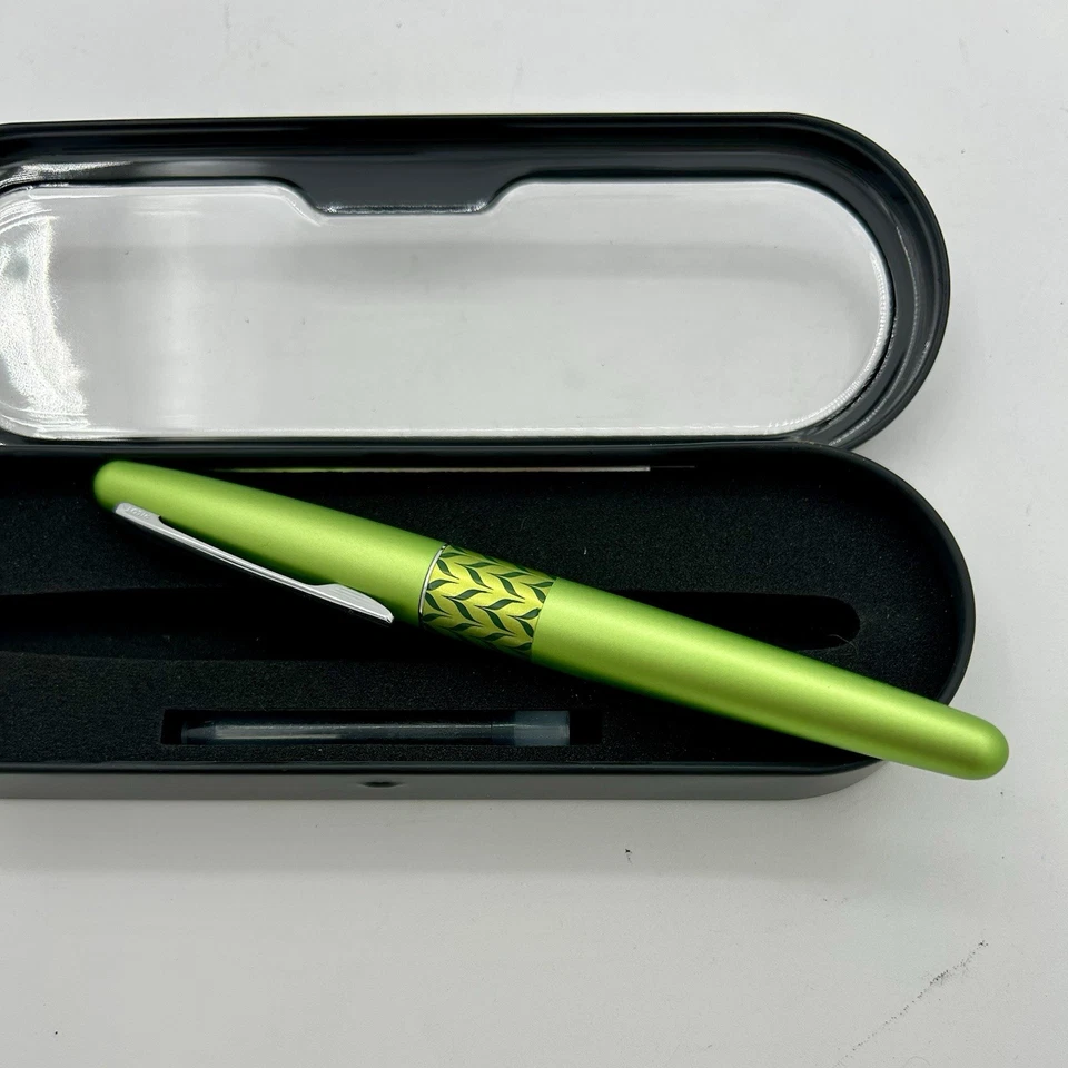 Pluma Estilográfica Pilot Colección Metropolitana Acento Verde  Foto 4 de 4