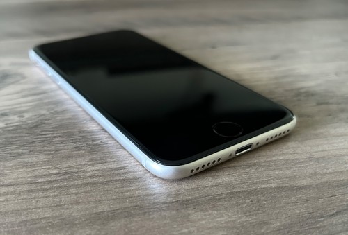 Apple iPhone SE 3rd Gen (2022) Unlocked, 256GB, Silver, Clean, Good Condition - Bild 7 von 17