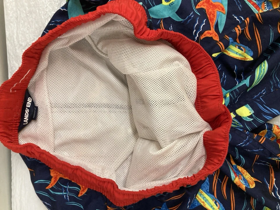 Bañador Lands End para niños 2XL azul tiburones bolsillo cordón forrado Foto 3 de 4