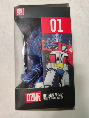 DZNR Optimus Prime Transformers Yume What’s Inside Edition #01 Plüschtier - Bild 4 von 5