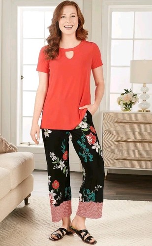 Susan Graver kurz geschnittene Damenhose flüssig Strick Blumenmuster Größe Small/6-8 QVC - Bild 2 von 7