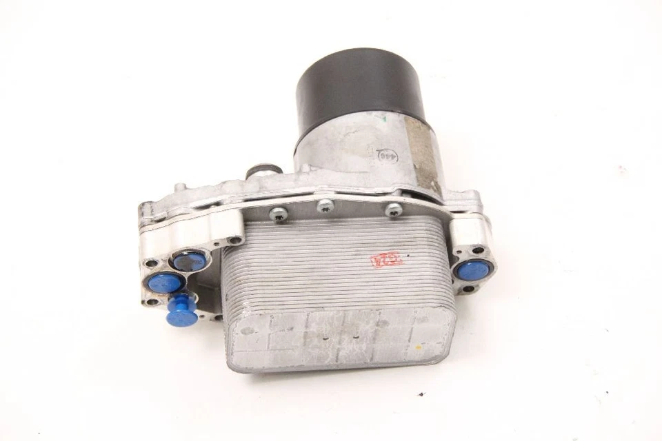 remplissage d'huile Citroen C5 Break RW  177 kW 241 HP diesel 59128 - Photo 3/3