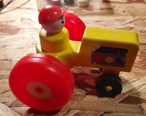 Vintage Fisher Price Little People Farm Tractor - Picture 2 of 4