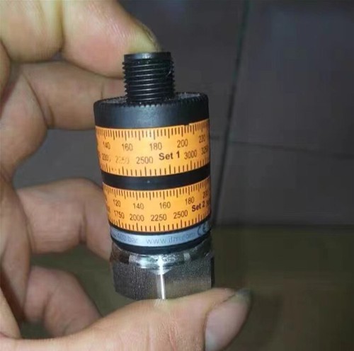 One New IFM PK7521 Pressure Sensor PK7521 Expedited Shipping - Picture 4 of 6