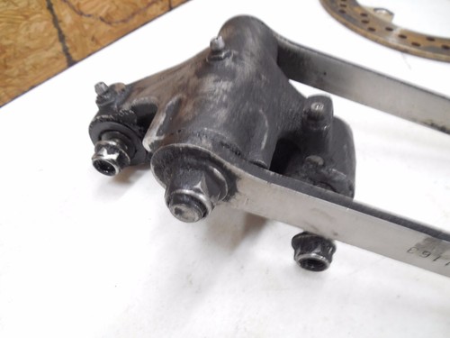 2000 00 Kawasaki Ninja ZX6R ZX600J Rear Shock Frame Swing Linkage Connector - Picture 2 of 2