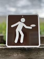 Disc Golf Frisbee Player Metal Parks & Recreation Sign 6"x6" NEW Extreme Sports