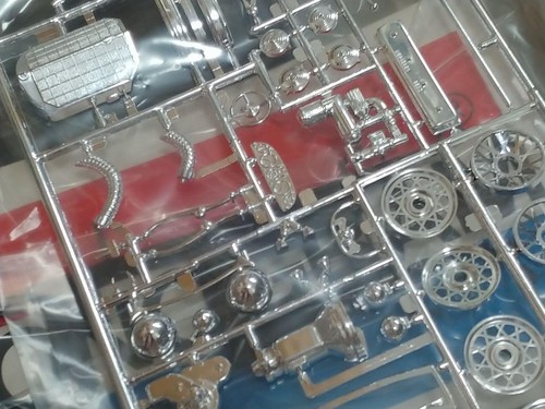 Monogram/Bandai 1/24 Mercedes Benz 540K 1939 Super Charged unmontierter Modellbausatz - Bild 4 von 4