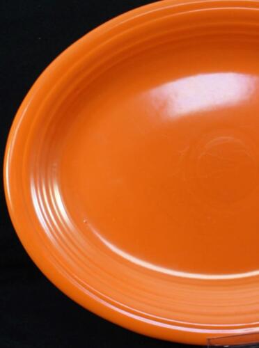 Plato y plato de cena Homer Laughlin Fiesta rojo con forma de 2 bombillas - Imagen 5 de 9