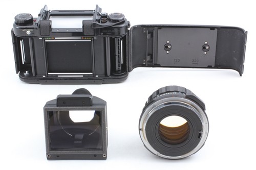 Late Model【 Near Mint 】 Pentax 67 Mirror Up Waist Level 105mm F/2.4 From JAPAN - Picture 9 of 18