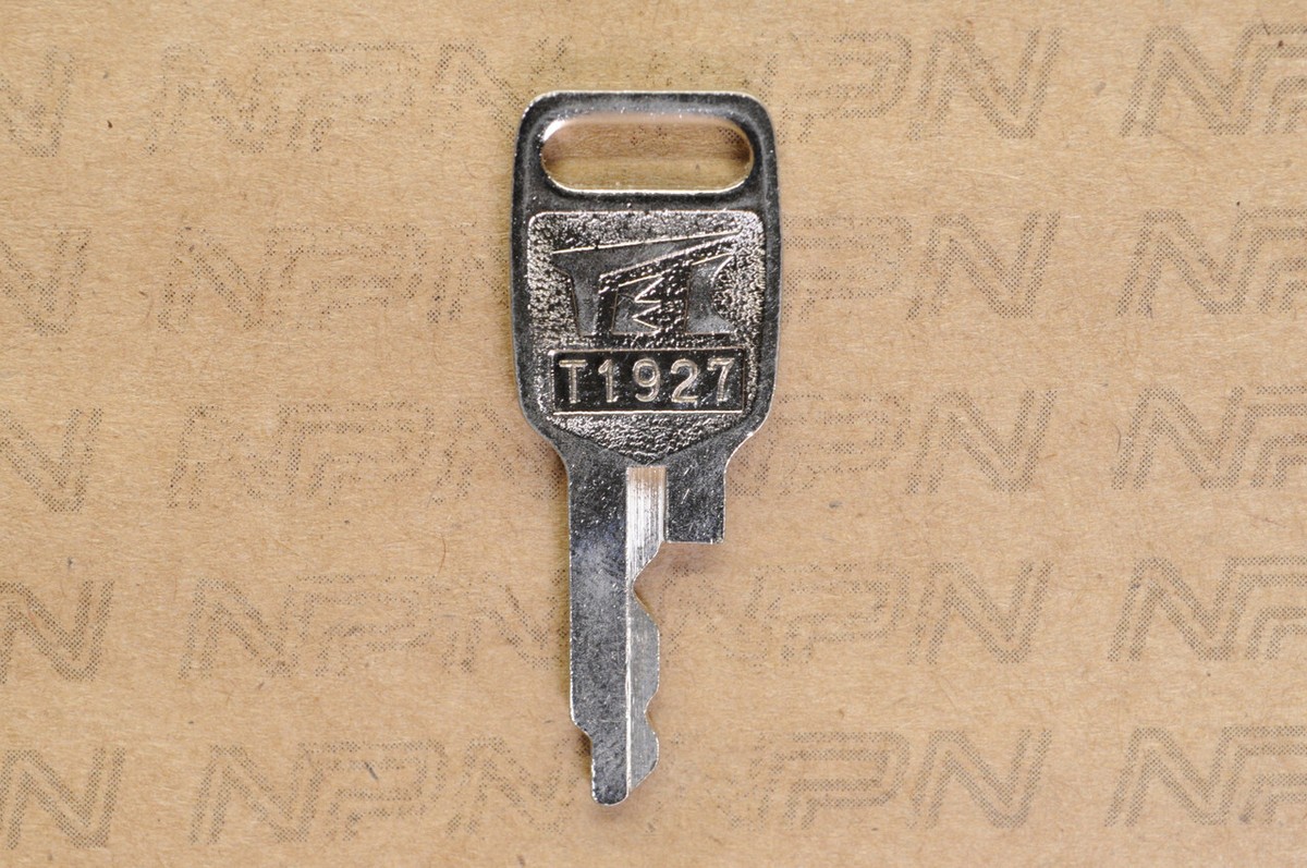 ハぁ〜ぃサイ！ SINCLAIR ZX Spectrum + Personal Computer - vintage - For