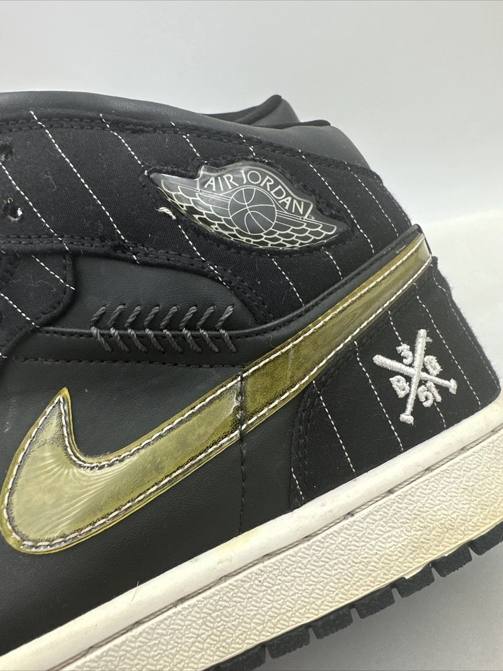 Nike Air Jordan 1 Zapatos Para Hombre Talla 11 Retro Barones Visitante Negro Plata 325514-012 Foto 2 de 4