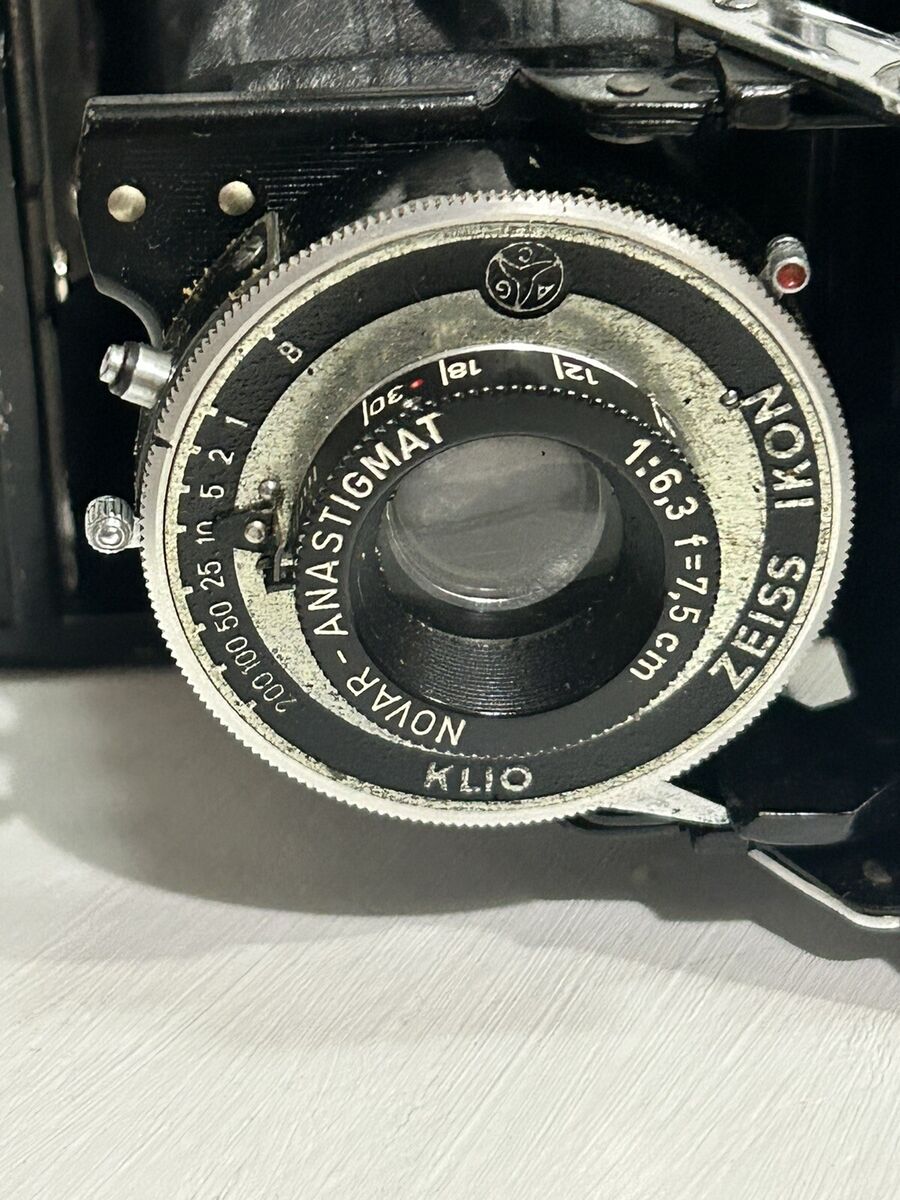 s-l1200.jpg s-l1200.jpg