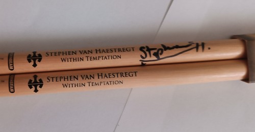 Within Tempation. Baquetas nuevas firmadas por Stephen Van Haestregt - Imagen 2 de 2