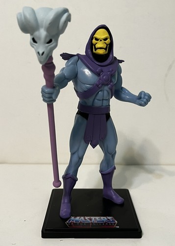 LOOT CRATE SKELETOR CAKE TOPPER - Picture 1 of 6