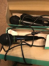2 UNI-RIRECTIONAL DYNAMIC MICROPHONE     8 Foot Cord