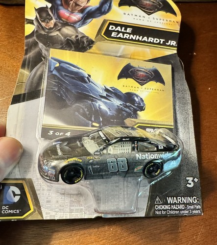 Nascar Authentics-Dale Earnhardt Jr #88 Superman V Batman 3 of 4-1:64-NIP - Picture 2 of 5