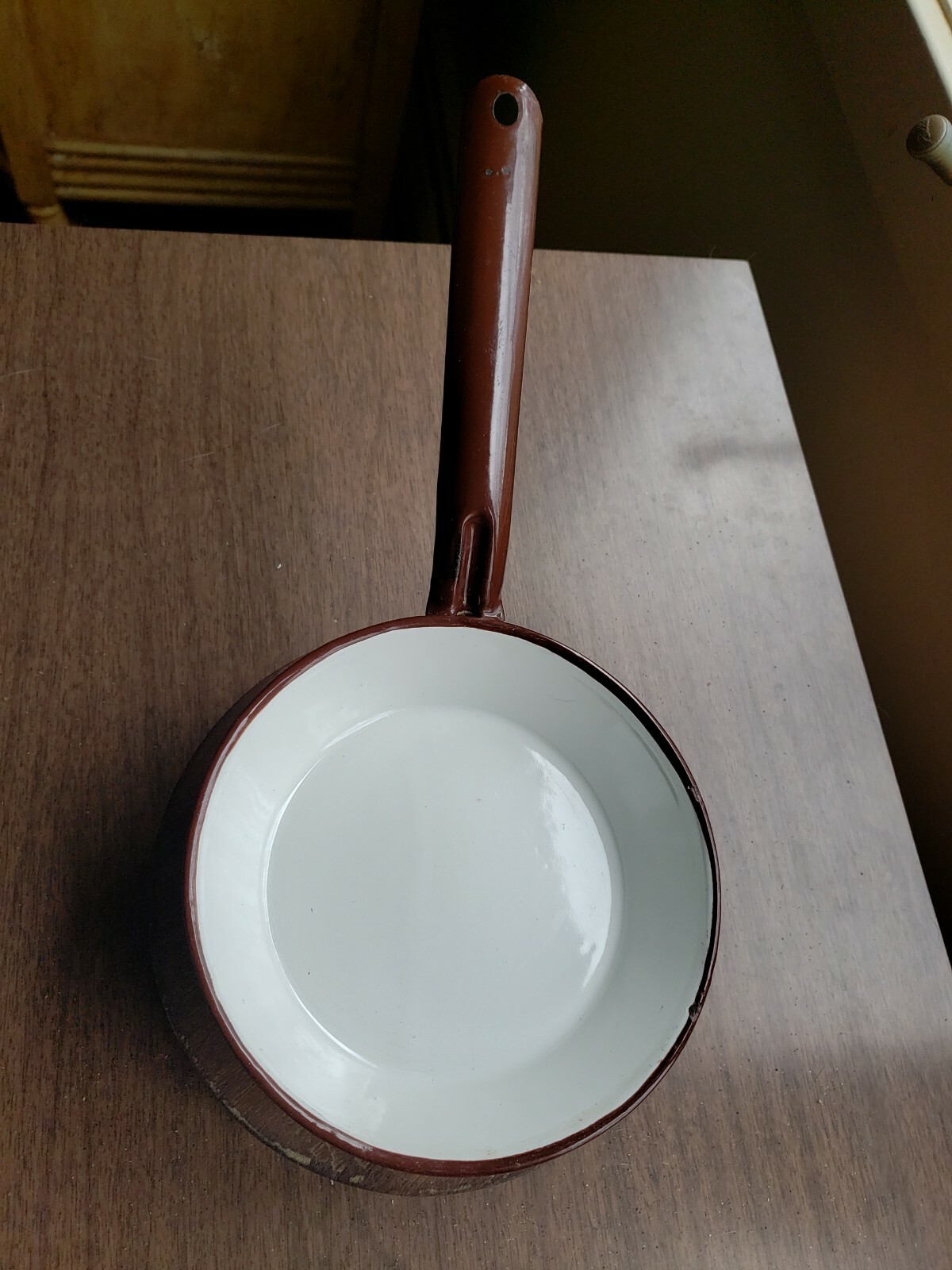 Picture 3 of 8