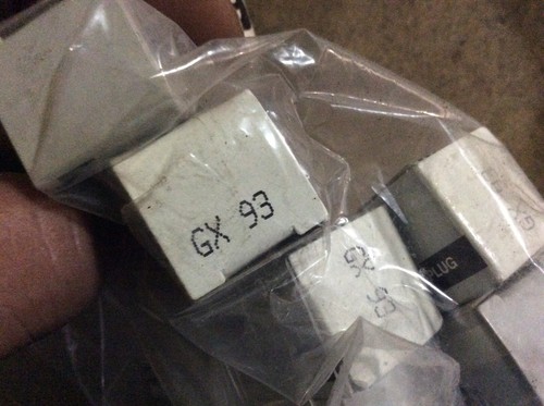 CLEARANCE WHOLOESALE JOBLOT 64 GLOW PLUGS B28 I3S12 - Picture 7 of 13