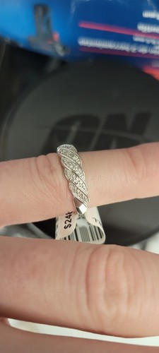 Keepsake Eternal 1/10 Carat T.W. Certified Diamond 10kt White Gold Band - Picture 3 of 4
