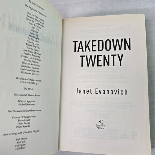 Stephanie Plum Janet Evanovich PB Books Choose Your Title - Select & Save Crime - Picture 83 of 108