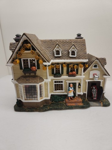 Lemax K-line Spooky Town K-42432 Spookiest House on the Block Spooky Town 2003 - Imagen 2 de 21