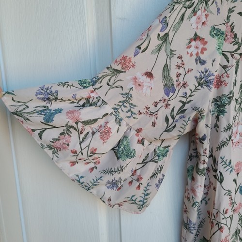 Violet + Claire Womens 2X Top Pink Floral Print Bell Sleeve Work Career Travel - Picture 6 of 10