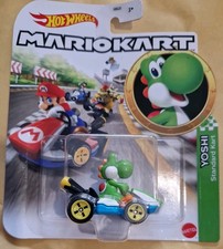 Hot Wheels Mario Kart Yoshi 1:64 Diecast Vehicle standard Kart