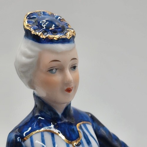 Vintage The Leonardo Collection Porzellan 2 Damen Tea Party Figur blau weiß - Bild 10 von 13