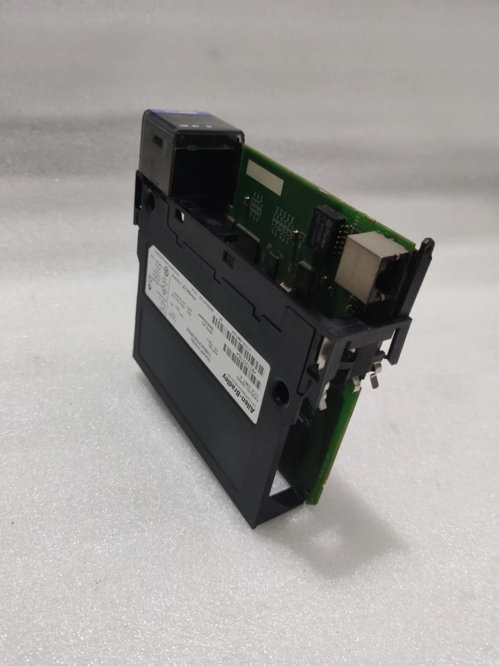 Module de communication Allen-Bradley 1756-ENBT /A ControlLogix (USED) CASSÉ - Photo 2/4