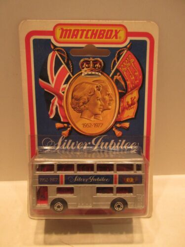 MATCHBOX SUPER KINGS K-15 The Londoner Souvenir Silver Jubilee Bus