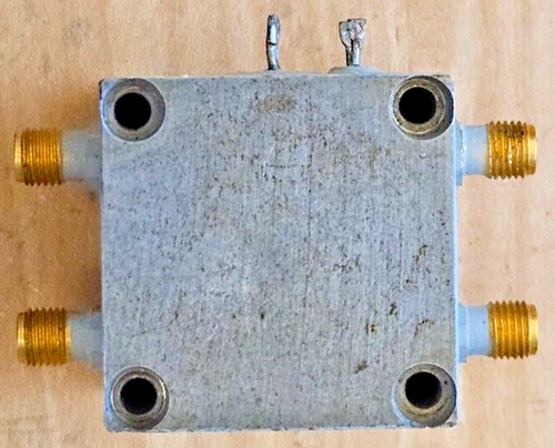 RYKA 221CS 4 porte RF forno a microonde YIG 4-7 GHz 41-018938-01 SMA(f) Osc SN:1249 - Foto 6 di 6