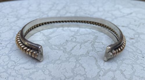 Vintage Tahe Native American Sterlingsilber Gold gefüllt Navajo Manschette Armband - Bild 6 von 6