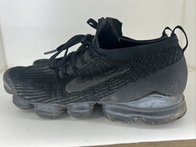 Nike vapormax triple black 3.0 release date hot sale