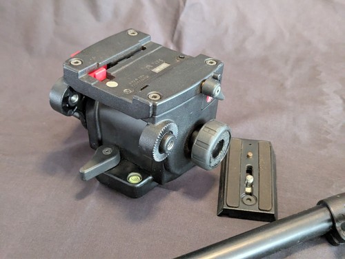Manfrotto 503 Fluid Head for videography - excellent condition - Picture 3 of 4