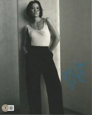 Sonoya Mizuno Beckett Authentic Beautiful Actress Signed 8x10 Photo Sonoya Mizuno Beckett Authentic Beautiful Actress Signed 8x10 Photo