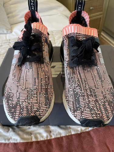 Adidas NMD R1 Primeknit In Salmon - Size U.K. 6 - RARE FIND - Picture 3 of 6