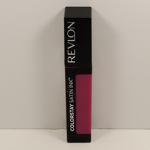 Lápiz labial líquido tinta satinada Revlon ColorStay (0,17 oz/5 ml) #011 POSEERLO nuevo - Imagen 4 de 6