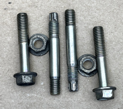 06-16 LEXUS IS250 IS350 FUEL RAIL RAMP PIPE MOUNTING BOLTS RH OEM 23850-31020