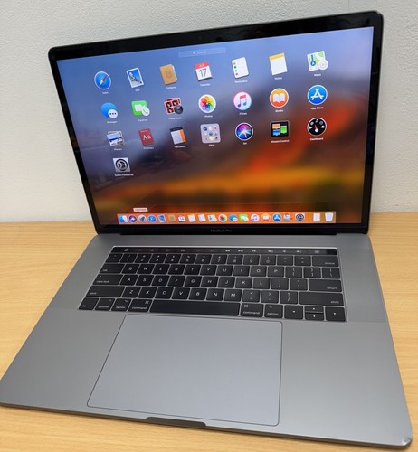 Apple Macbook Pro (2016) - 15"/Intel i7/16GB RAM/512GB NVMe SSD Quad-Cores Grey - Picture 2 of 24