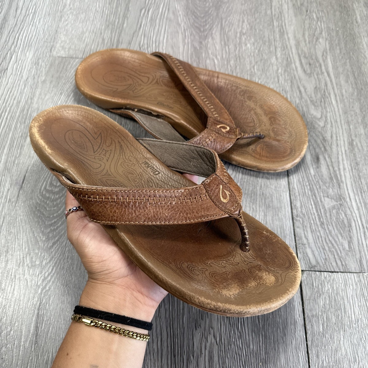 Olukai Sandals Mens 11 Hiapo Shoes Tan Leather Thong Flip  display picture 3