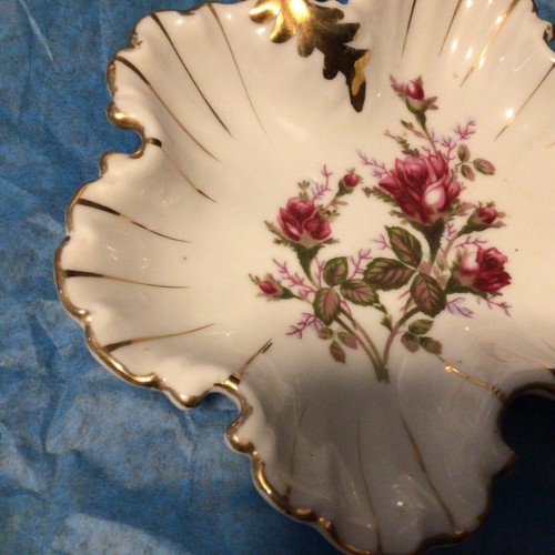 PORTA CARAMELLE PORCELLANA MUSCHIO ROSE ACCENTI ORO MANICO 8 1/2” SMERLATO VINTAGE - Foto 10 di 15