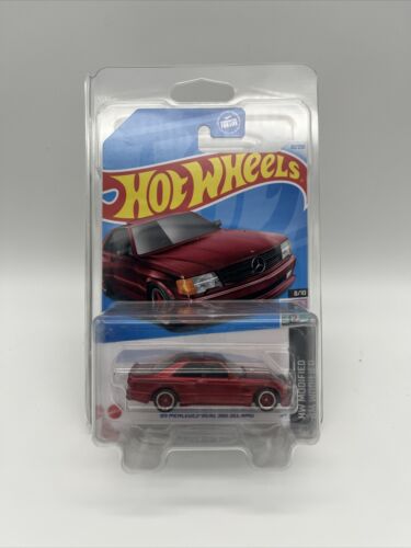 Hot Wheels 2024 SUPER TREASURE HUNT '89 Mercedes-Benz 560 SEC AMG & Mainline - Picture 3 of 15