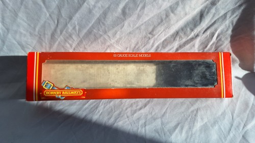 Hornby Railways Steam Locomotive Schools Class V OO Gauge 928 'Stowe' - Picture 5 of 23