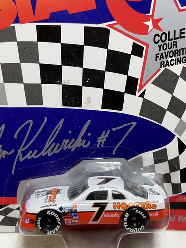 1:64 Matchbox Racing Super Stars 1992 #7 Alan Kulwicki Hooters - Picture 2 of 10