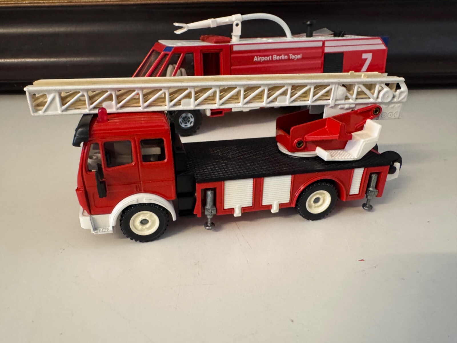 Picture 6 of 10