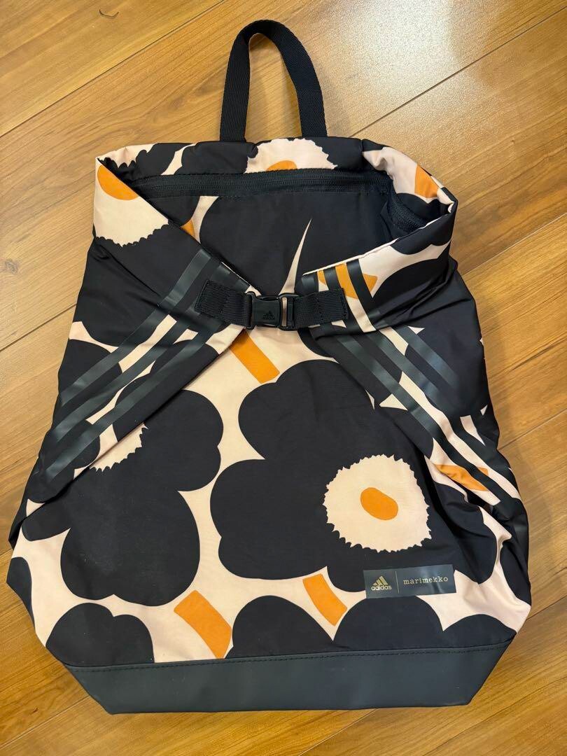 Adidas x Marimekko Unikko Backpack Black/Halo Brushed/Focus Adidas x Marimekko Unikko Backpack Black/Halo Brushed/Focus