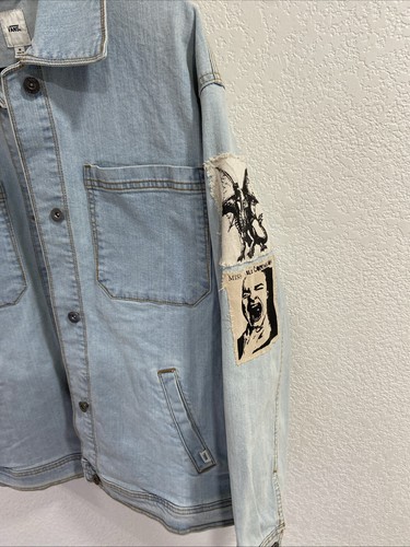 Vans Leila Denim Jacket Blue Light Button Up Size Medium Trucker - Picture 8 of 12