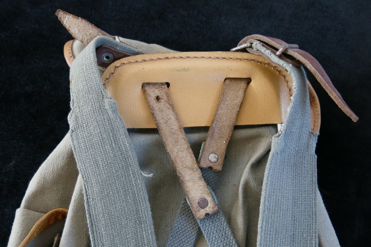 Ancien sac à dos Lafuma armature métal scout militaire