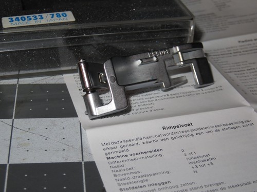 Pfaff Sewing Machine Hobbylock Serger Shirring Foot 340533 / 780 (#4235) - Picture 7 of 8