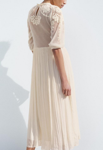 ZARA BNWT 2025. ECRU VISCOSE EMBROIDERED MIDI DRESS CONTRAST. 6895/044/712 - Imagen 5 de 9